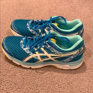 ASICS gel-excite 4 sneakers size 9.5